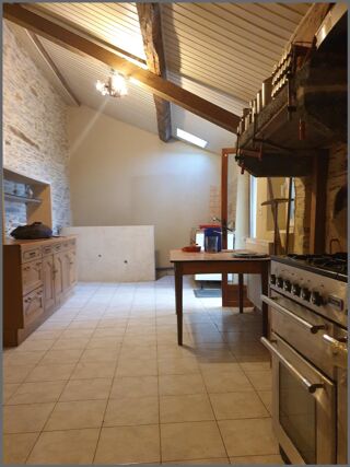  Maison � vendre 8 pi�ces 211 m�