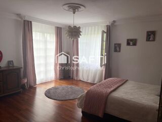  Maison à vendre 9 pièces 215 m²