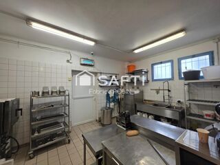  Immeuble � vendre 195 m�