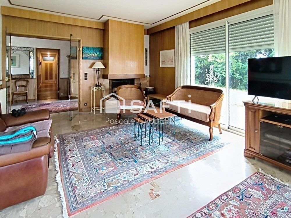 à vendre  Maison Mortagne-sur-Gironde (17120)