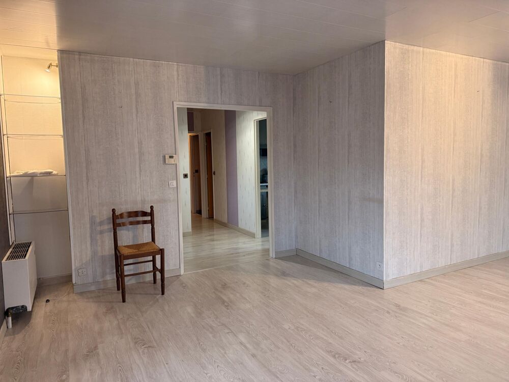 Vente Maison Maison de 108 m2, 4 ch, sous-sol sur terrain de 671 m2. Chaudefontaine