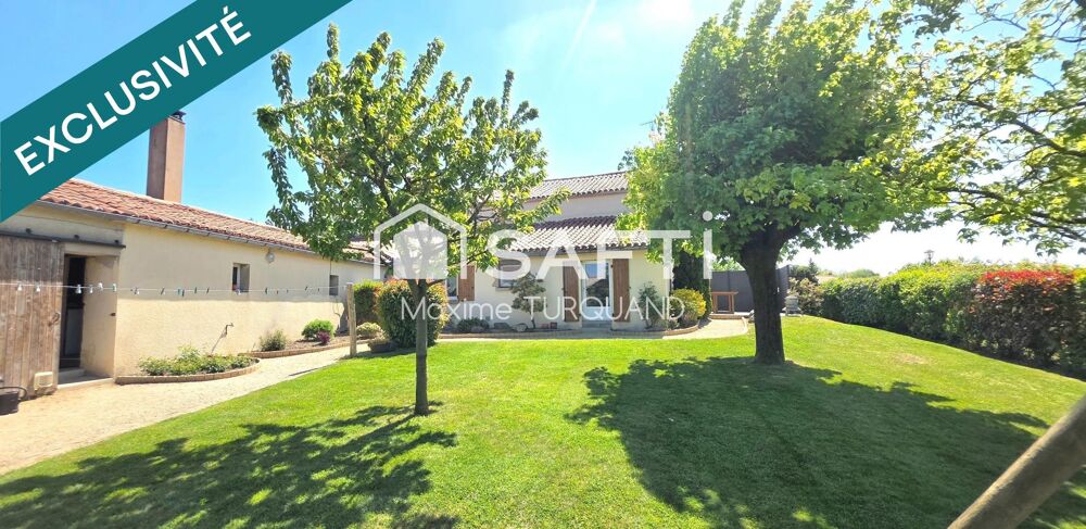 Vente Maison Longère 173m², 5 chambres, 1 bureau, dépendances + 1260m² de terrain. La foret-sur-sevre