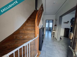  Maison � vendre 8 pi�ces 211 m�