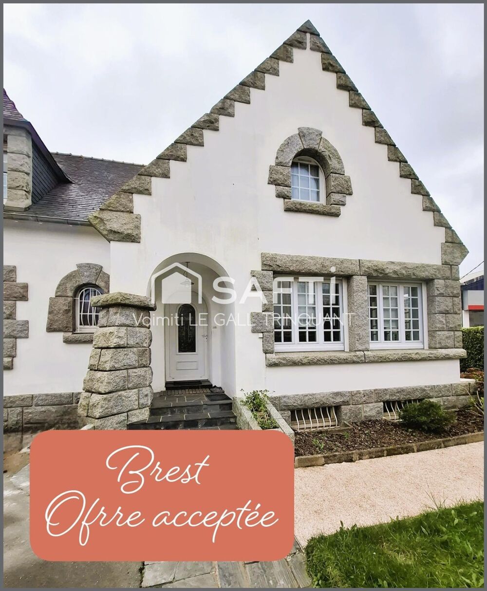 A VENDRE GRANDE MAISON FAMILIALE PETIT PARIS-STANGALARD