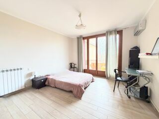  Appartement � vendre 4 pi�ces 98 m�