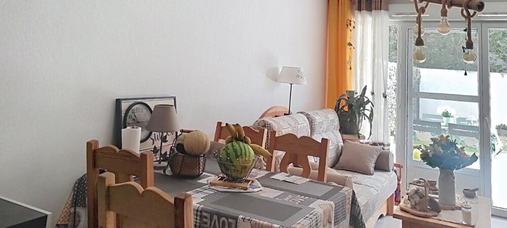Sur les hauteurs de Vidauban, dans un secteur prisé, découvrez un véritable cocon avec Terrasse et jardin de 50 m², sans vis-à-v