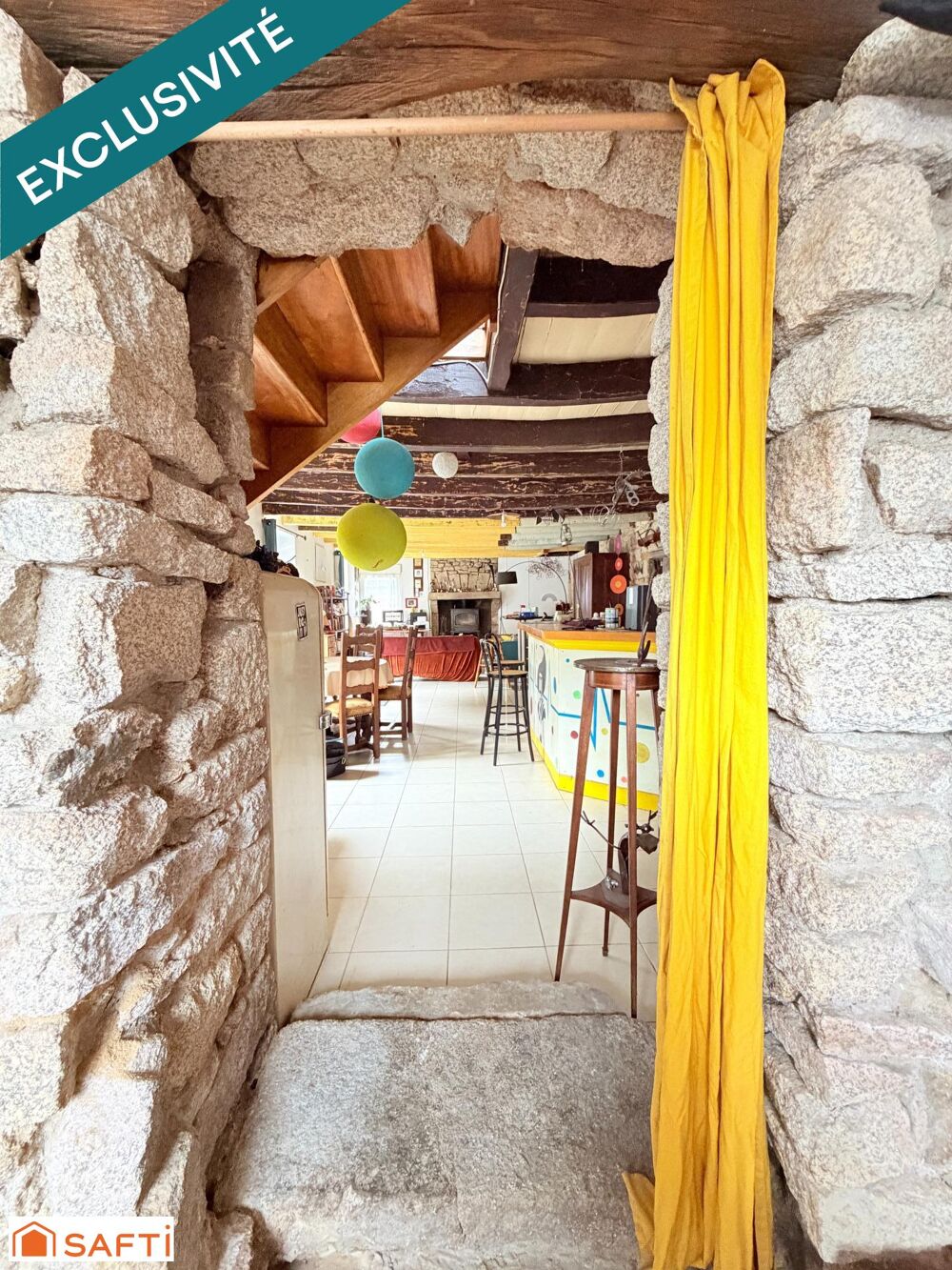 MAISON TRADITIONNELLE 3 CHAMBRES A BAUD