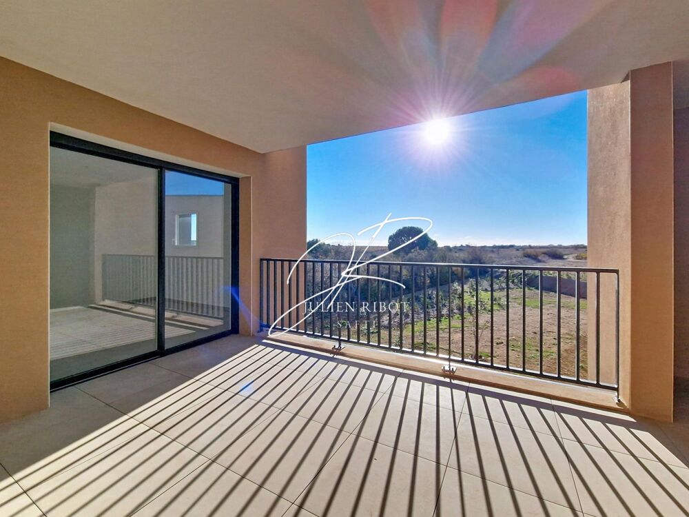 Appartement neuf T3 62 m² terrasse et parking