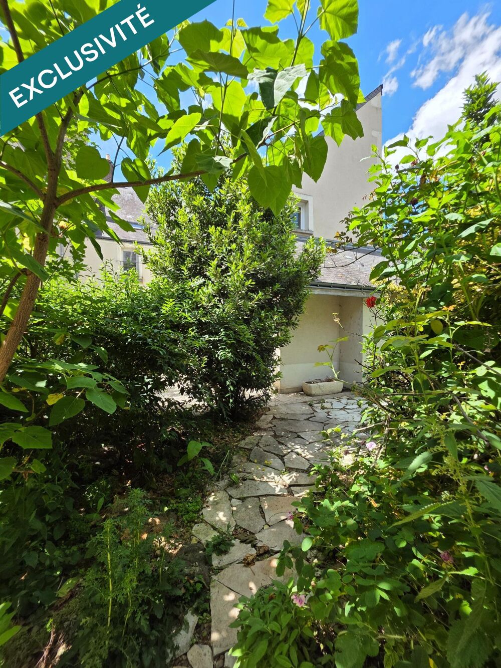 Vente Maison Maison Bourgeoise en coeur de ville du Lude avec cour et garage ! Le lude