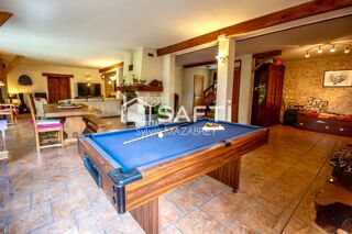  Maison à vendre 6 pièces 244 m²