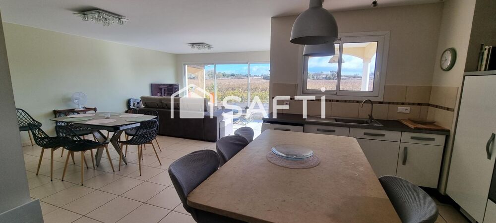 Pavillon familial,4 chambres,piscine,belle parcelle
