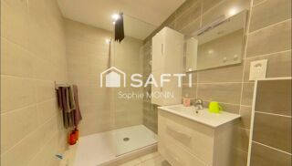  Maison à vendre 15 + pièces 365 m²