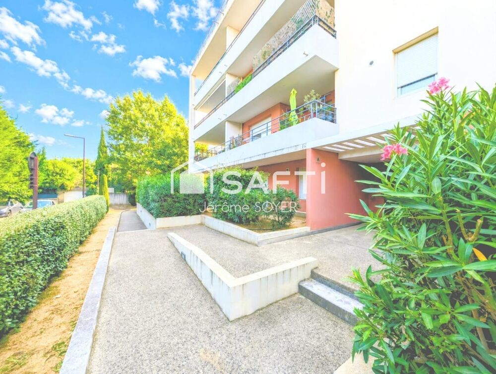 Vente Appartement APPARTEMENT T2 AVEC BALCON DE 11 M² ET ASCENCEUR Avignon