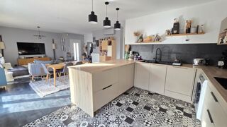  Appartement � vendre 3 pi�ces 77 m�