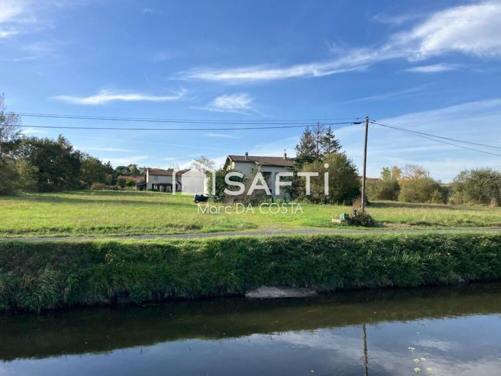 Vente Maison MAISON 180M2.3 CHAMBRES.SOUS SOL COMPLET.TERRAIN 5000 M2 Saint-romain-le-puy