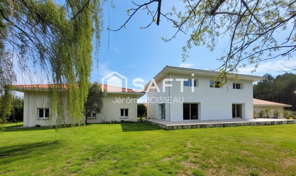 Vente Maison VILLA MODERNE DE 222M2 – AIR PARK DE BISCARROSSE- 336M2 DE HANGAR Biscarrosse
