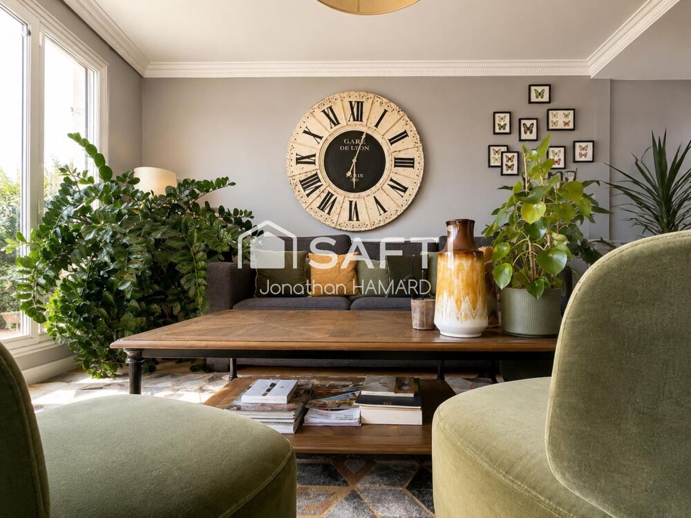 Nantes Beaulieu  Appartement clé en main où lumière, matériaux nobles et emplacement d'exception se rencontrent