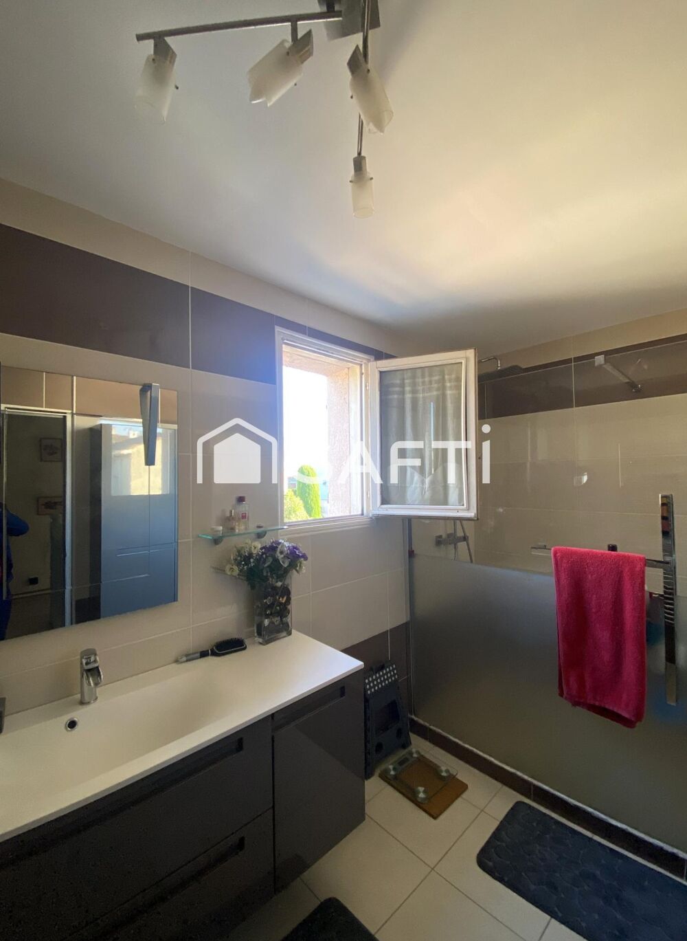 Vente Maison Villa de 140 m2 avec 7  pièces et piscine Boujan-sur-libron