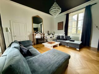  Maison à vendre 10 pièces 239 m²