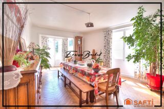  Maison � vendre 7 pi�ces 245 m�