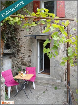 Vente Maison Maison de village entièrement rénovée en 2024 - terrasse, jardins et stationnement privé, Montagne Noire Lespinassiere