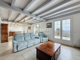  Maison � vendre 8 pi�ces 210 m�