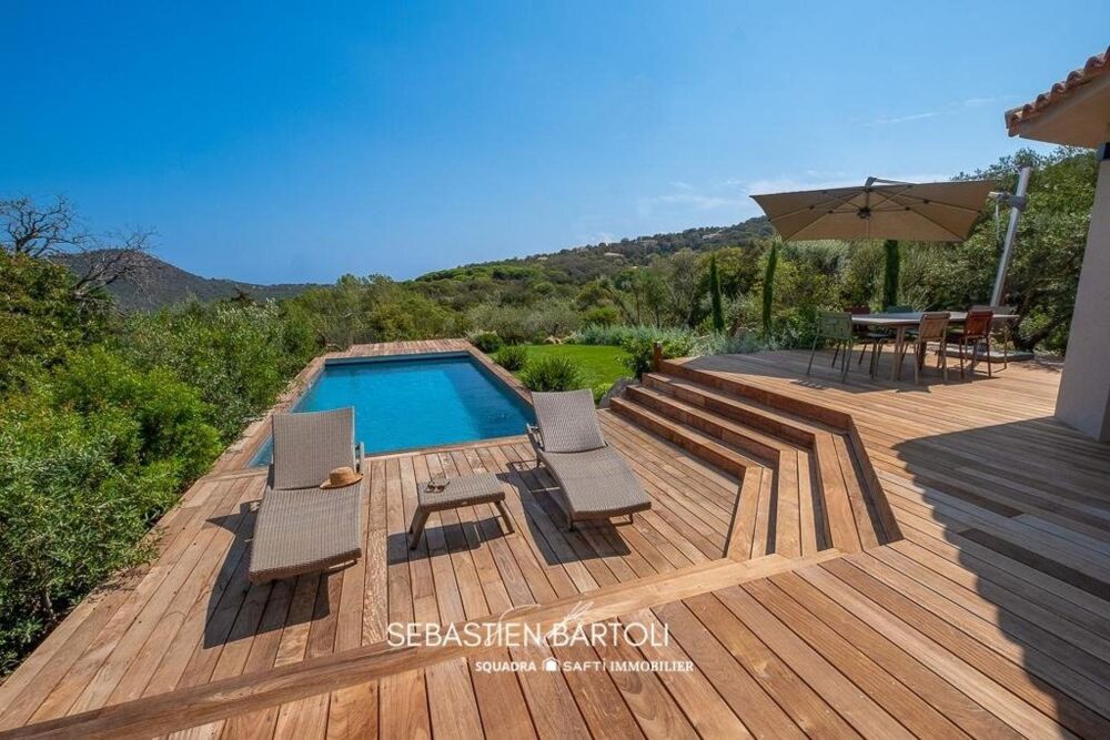 Vente Maison Maison T3 de 137m2 avec piscine chauffée vue montagne Porto-vecchio