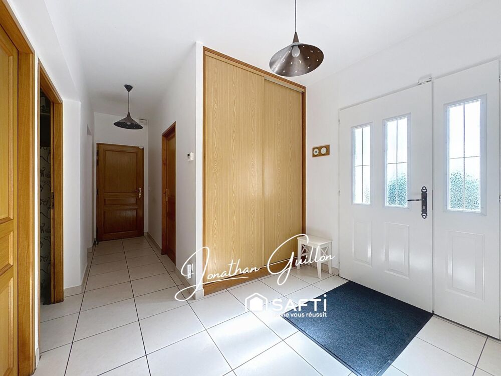 à vendre  Maison Magny-le-Hongre (77700)