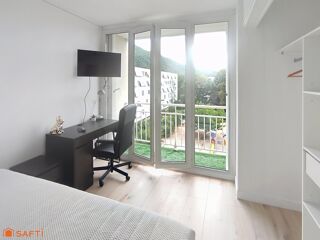  Appartement � louer 5 pi�ces 77 m� Saint-martin-d'heres