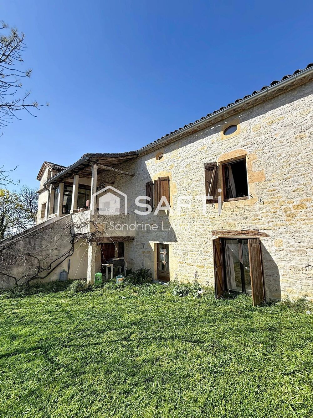 Vente Maison Maison en pierre + granges – Idéal artisan/projet locatif Saint-antonin-noble-val