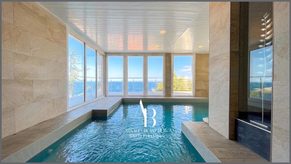 Vente Maison Villa d'architecte avec piscine intérieure chauffée – Vue panoramique exceptionnelle sur la Méditerranée Cerbere