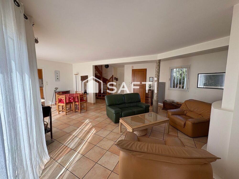 Vente Maison MAISON DE 112 M2, 3 CHAMBRES A 300M DE KERVOYAL SUR TERRAIN DE 800M2 Damgan