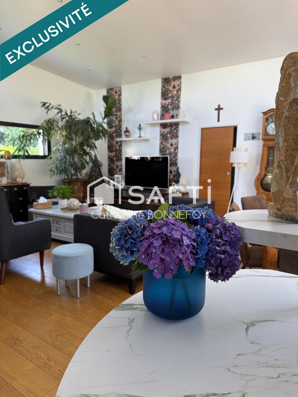 Magnifique villa contemporaine rénovée avec goût