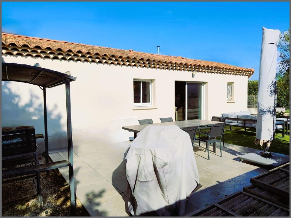 Vente Maison Maison de plein pied 101M2 3 chambres terrain de 503m2 La crau