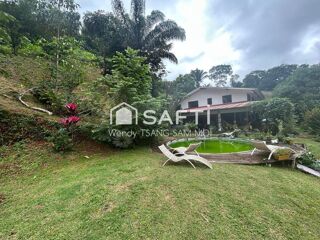  Maison � vendre 12 pi�ces 250 m�