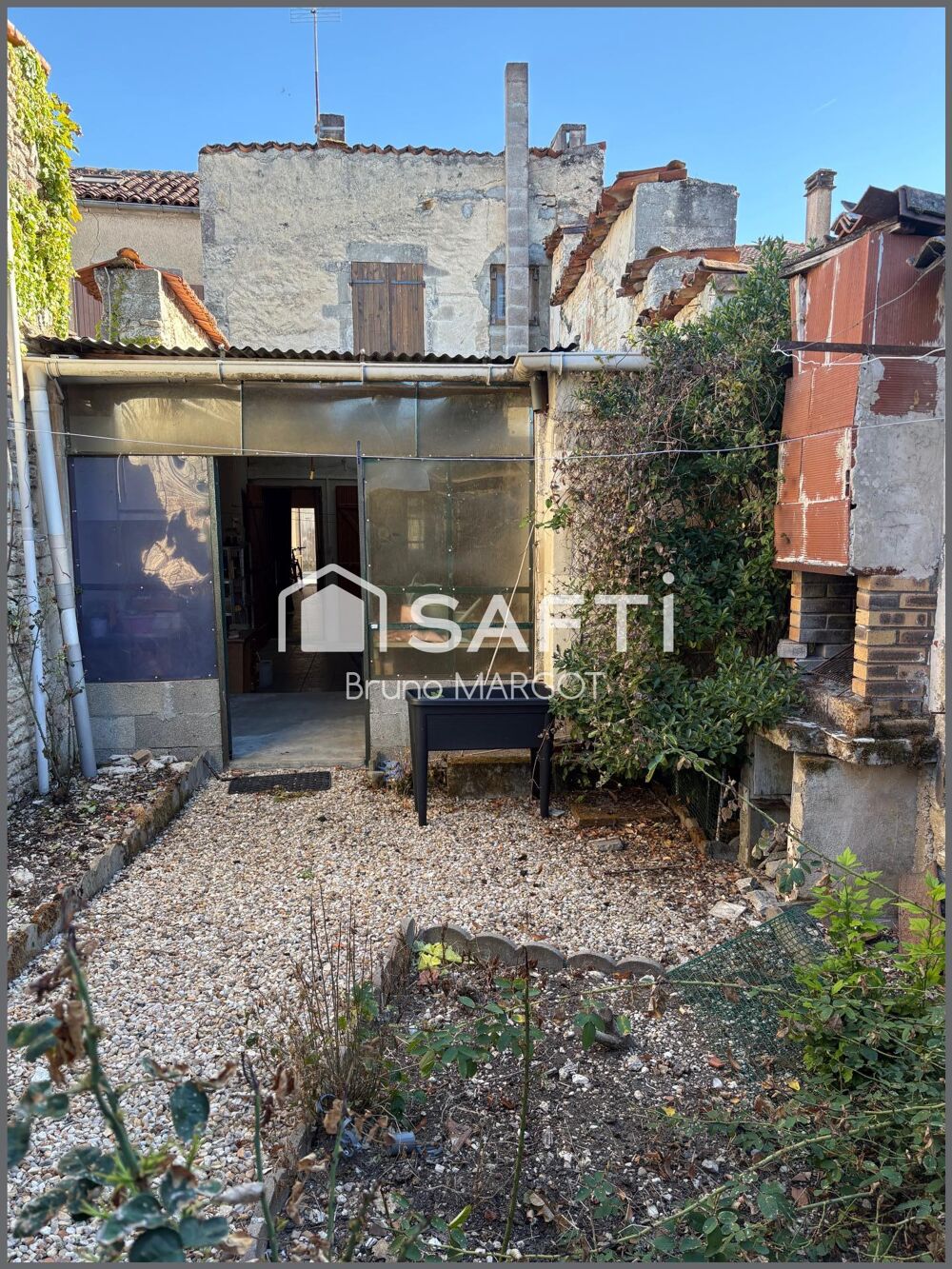 Vente Maison Maison de village de 116 m² proche école et commerces. Beauvais-sur-matha