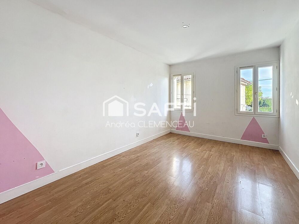 Vente Maison Maison à vendre en pierre, à Tauriac avec jardin et jolie vue Tauriac