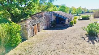 Vente Maison Corps de ferme avec dépendances et terrain de 3300m² Graulhet