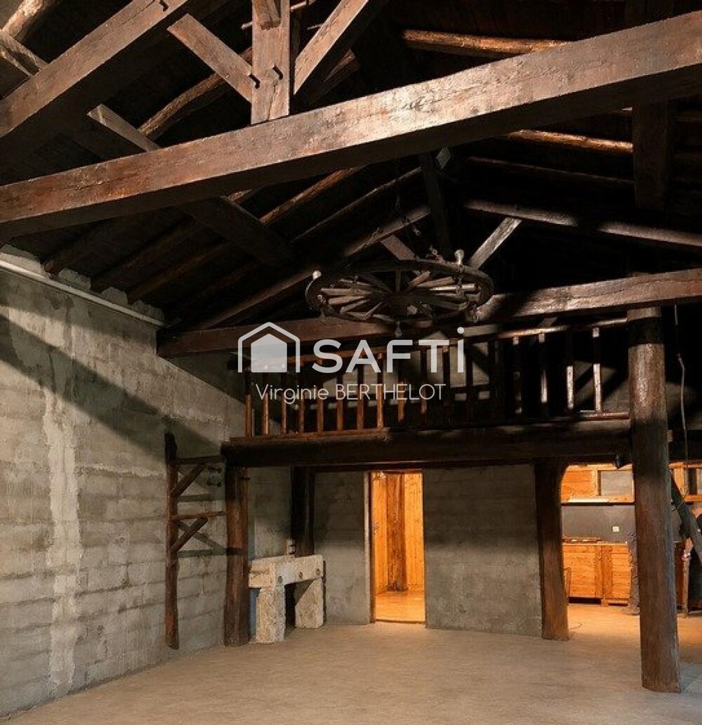 AMOUREUX DE LA NATURE /MAISON A RENOVER / TERRES AGRICOLES / A ARDIN !