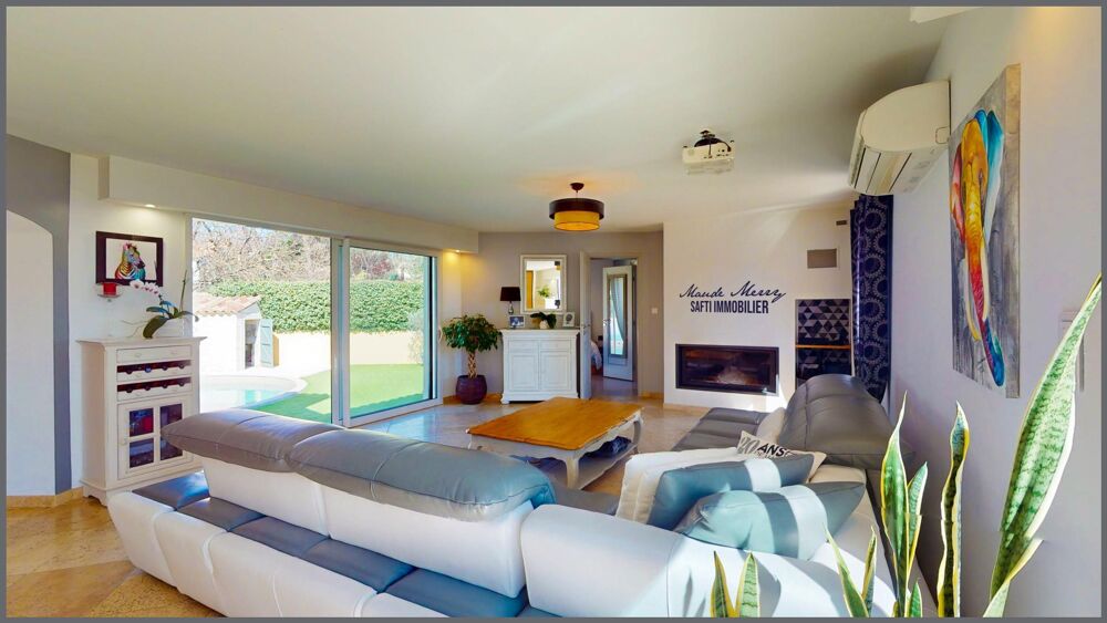 Vente Maison Aucuns travaux à prévoir - parfaitement entretenue - villa 170 m2 habitables - 4 chambres dont une suite parentale de plain-pied Forcalqueiret