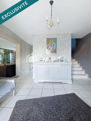  Maison � vendre 6 pi�ces 195 m�