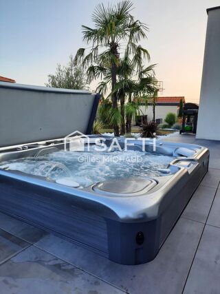  Maison  vendre 5 pices 105 m