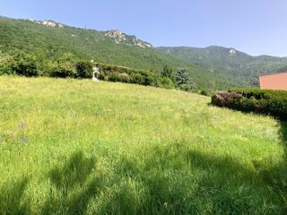  Terrain à vendre 1805 m²