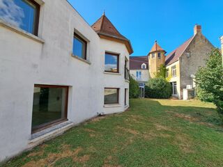  Immeuble à vendre 457 m²