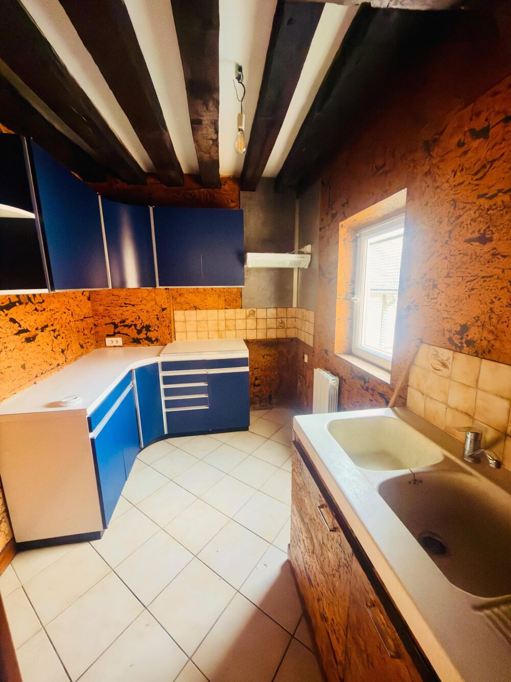 Vente Immeuble Immeuble avec local commercial et appartement Villeneuve-sur-yonne