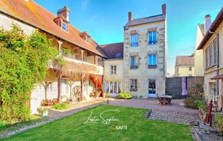  Maison à vendre 15 + pièces 462 m²
