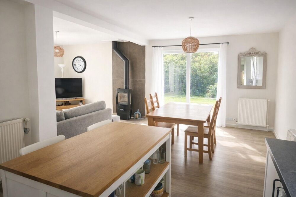 Vente Maison Volumes, tranquillité et potentiel : une maison familiale rare dans un environnement recherché Saint-martin-de-fontenay