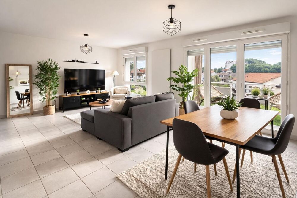 Vente Appartement Appartement à vendre sur Saint-Jean-D'illac Saint-jean-d'illac