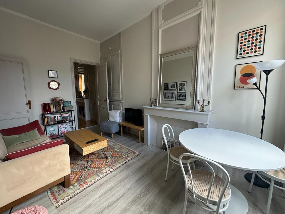 Vente Appartement À VENDRE – T2 de 51 m² avec Chambre Étudiante de 11m² – Bordeaux Centre Historique Bordeaux