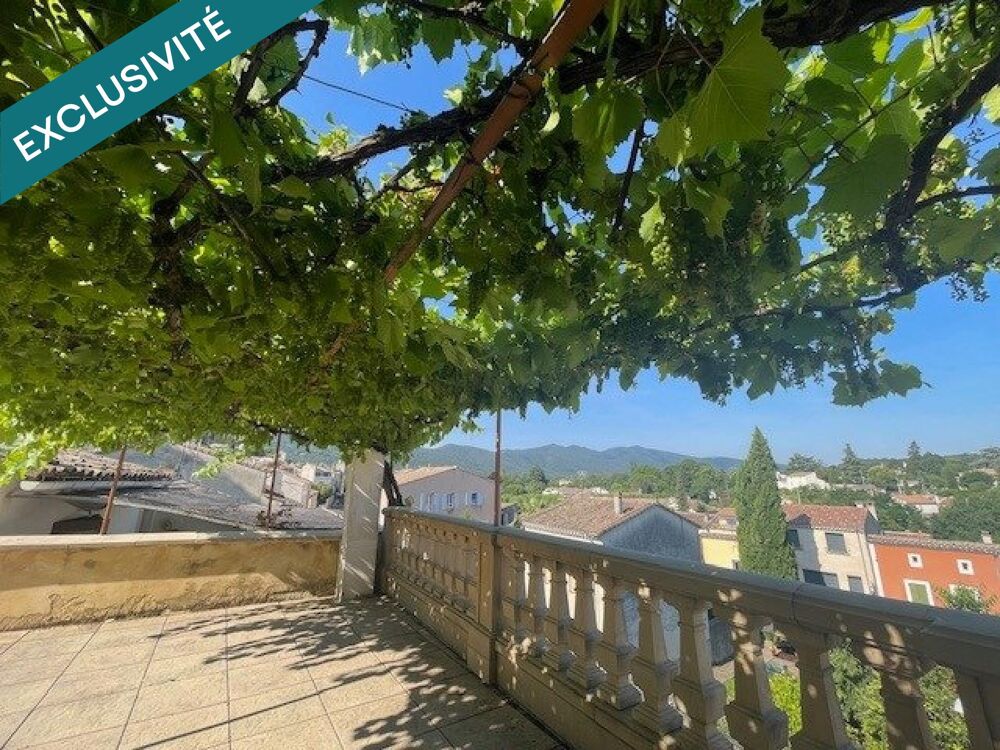 Belle propriété avec terrasse et jardin à Dieulefit